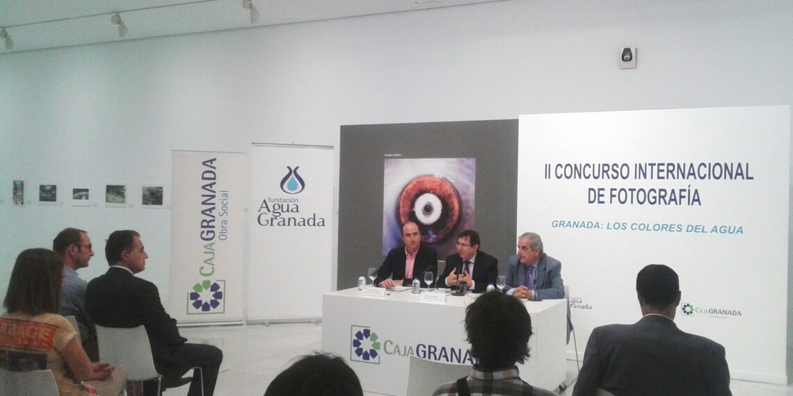 El Museo CajaGranada acoge la exposición de fotografía «Los Colores del Agua» de la Fundación AguaGranada
