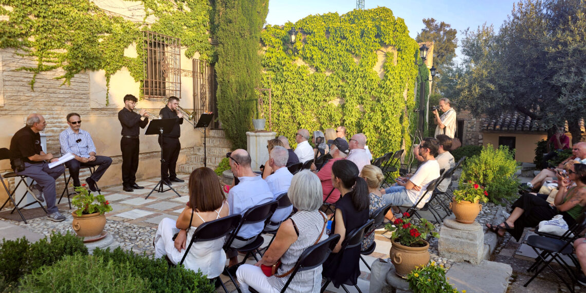 Ramiro Megías: “Las figuras de la Fuente de las Granadas son un mirador a la sierra, los ríos y la vega”