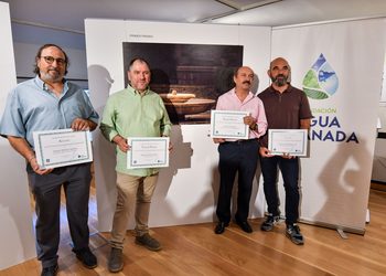 Fuentes, ríos y paisajes, claves de la exposición del certamen de fotografía de Fundación Agua Granada