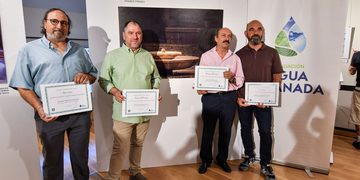 Fuentes, ríos y paisajes, claves de la exposición del certamen de fotografía de Fundación Agua Granada